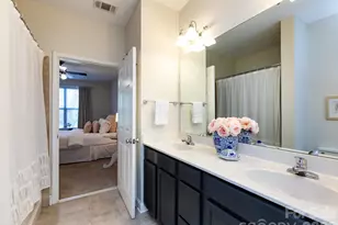 1000 E Woodlawn Rd, Charlotte, NC 28209 - Photo 19
