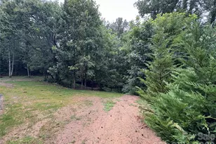 1175 Kilpatrick Rd, Hendersonville, NC 28739 - Photo 31