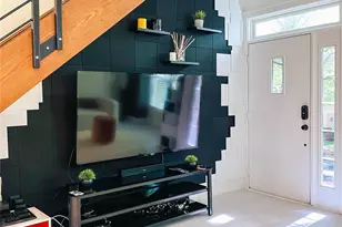 671 N Alexander St, Charlotte, NC 28202 - Photo 5