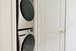 671 N Alexander St, Charlotte, NC 28202 - Photo 13