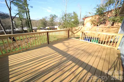 327 Heather Court, Asheville, NC 28804 - Photo 9