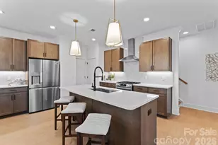 812 Garringer Pl, Charlotte, NC 28208 - Photo 9