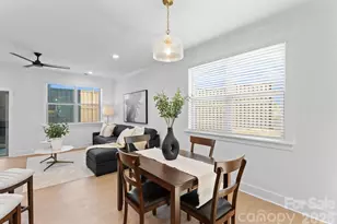 812 Garringer Pl, Charlotte, NC 28208 - Photo 5