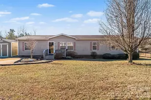 5013 Angelina Dr, Dallas, NC 28034 - Photo 3