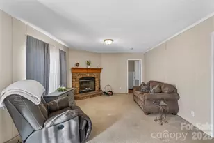 5013 Angelina Dr, Dallas, NC 28034 - Photo 15