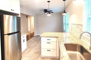 2400 Pruitt St, Charlotte, NC 28208 - Photo 7