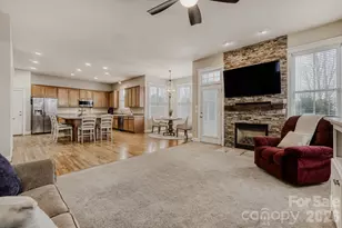 105 Fox Tail Ct, Statesville, NC 28677 - Photo 7