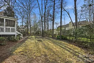 6217 Oak Cove Ln, Charlotte, NC 28269 - Photo 7