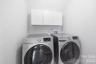 6217 Oak Cove Ln, Charlotte, NC 28269 - Photo 45