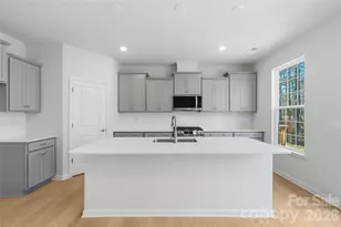 1037 Bandon Dr, Waxhaw, NC 28173 - Photo 5