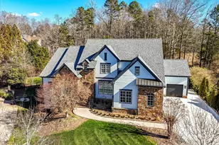 18624 Silent Falls Cove, Davidson, NC 28036 - Photo 3