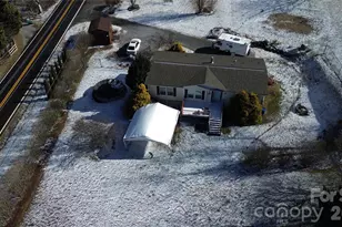 703 Garren Creek Rd, Fairview, NC 28730 - Photo 7