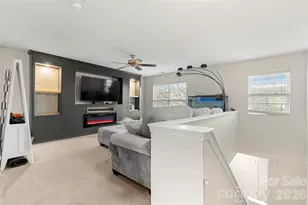 4719 Mortonhall Rd, Charlotte, NC 28215 - Photo 17