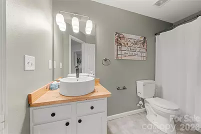 4719 Mortonhall Road, Charlotte, NC 28215 - Photo 25