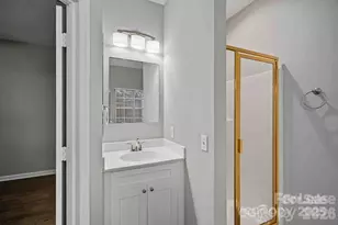 8413 Belstead Brook Ct, Charlotte, NC 28216 - Photo 11