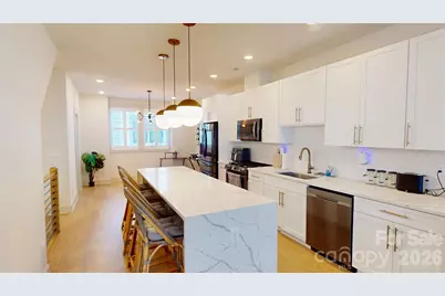 1025 Wesley Terrace Avenue, Charlotte, NC 28208 - Photo 3