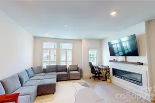 1025 Wesley Terrace Ave, Charlotte, NC 28208 - Photo 9