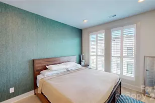 1025 Wesley Terrace Ave, Charlotte, NC 28208 - Photo 11