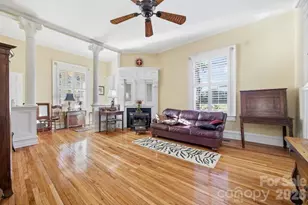 15 Kings Mountain St, York, SC 29745 - Photo 9