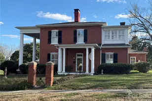 15 Kings Mountain St, York, SC 29745 - Photo 5