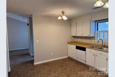 10212 Invershiel Court, Charlotte, NC 28227 - Photo 5