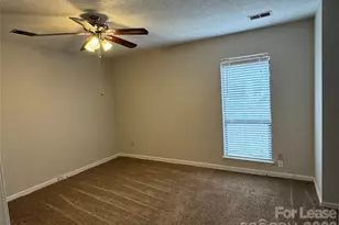 10212 Invershiel Ct, Charlotte, NC 28227 - Photo 7