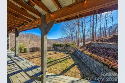 305 Majestic Mountain Drive #7, Burnsville, NC 28714 - Photo 9