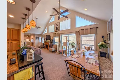 305 Majestic Mountain Drive #7, Burnsville, NC 28714 - Photo 19