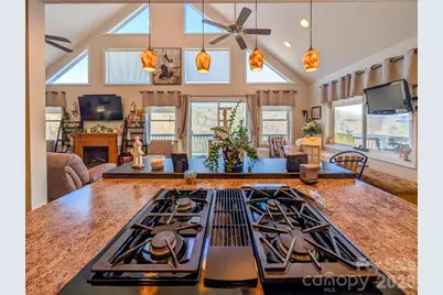 305 Majestic Mountain Drive, Burnsville, NC 28714 - Photo 23