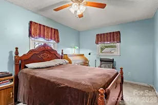 306 Costner Dr, Bessemer City, NC 28016 - Photo 25