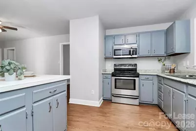 919 Pineborough Road, Charlotte, NC 28212 - Photo 7