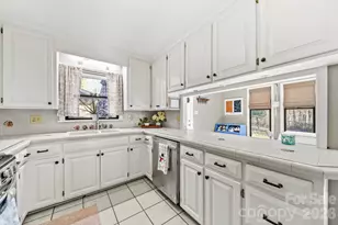 2530 Heritage Cir, Statesville, NC 28625 - Photo 25