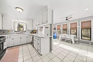 2530 Heritage Cir, Statesville, NC 28625 - Photo 23