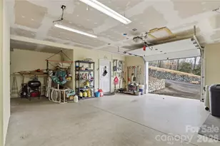 105 Mountain Aire Dr, Stony Point, NC 28678 - Photo 27