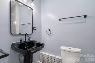 10718 Downpatrick Pl, Charlotte, NC 28262 - Photo 15