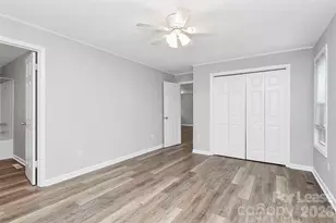 1406 Pleasant Plains Rd, Matthews, NC 28105 - Photo 7