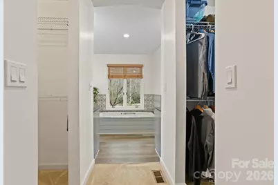 132 Camellia Way, Hendersonville, NC 28739 - Photo 27