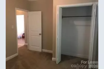 912 W 5th Avenue, Gastonia, NC 28052 - Photo 7