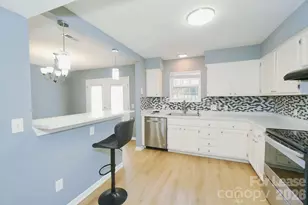 3274 Heathstead Place, Charlotte, NC 28210 - Photo 7