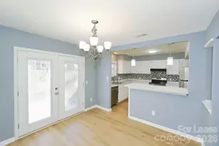 3274 Heathstead Place, Charlotte, NC 28210 - Photo 11