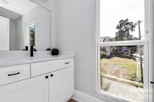 147 S Sycamore St, Charlotte, NC 28202 - Photo 13