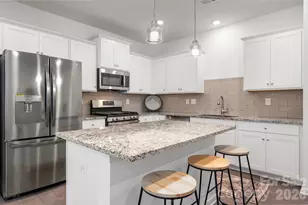 215 Harpers Run Ln, Matthews, NC 28104 - Photo 7