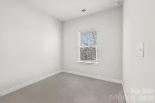 547 Nantahala Dr, Charlotte, NC 28211 - Photo 21