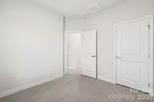 547 Nantahala Dr, Charlotte, NC 28211 - Photo 21