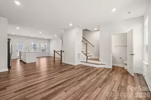 547 Nantahala Dr, Charlotte, NC 28211 - Photo 13