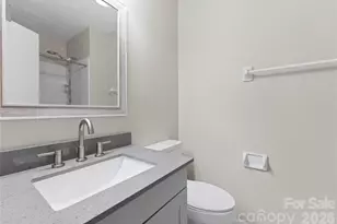 6101 Meadow Rose Ln, Charlotte, NC 28215 - Photo 19