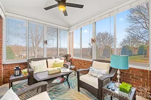 8579 Highland Glen Dr, Charlotte, NC 28269 - Photo 15