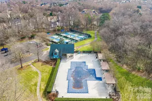 8579 Highland Glen Dr, Charlotte, NC 28269 - Photo 25