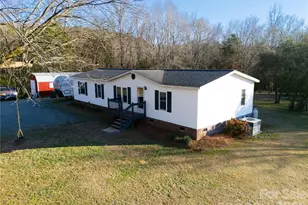 35486 Dry Rd, Albemarle, NC 28001 - Photo 37