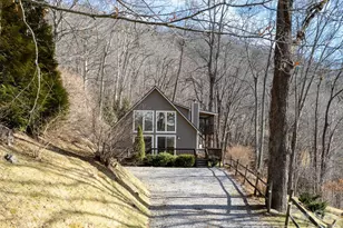 1954 Utah Mountain Rd, Waynesville, NC 28785 - Photo 7